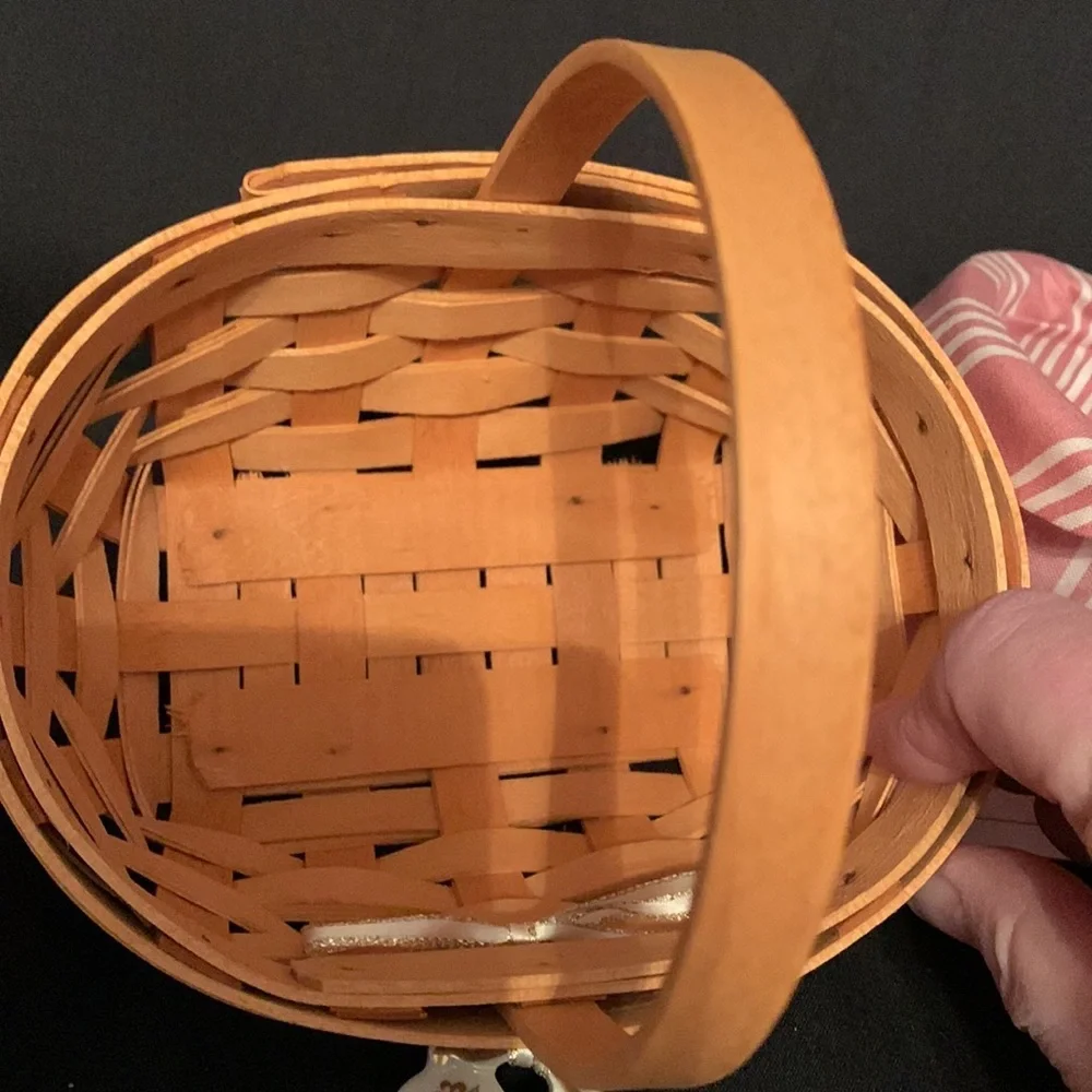 Longaberger 1999 Horizon Of Hope Cancer Basket. 5th In The Series.